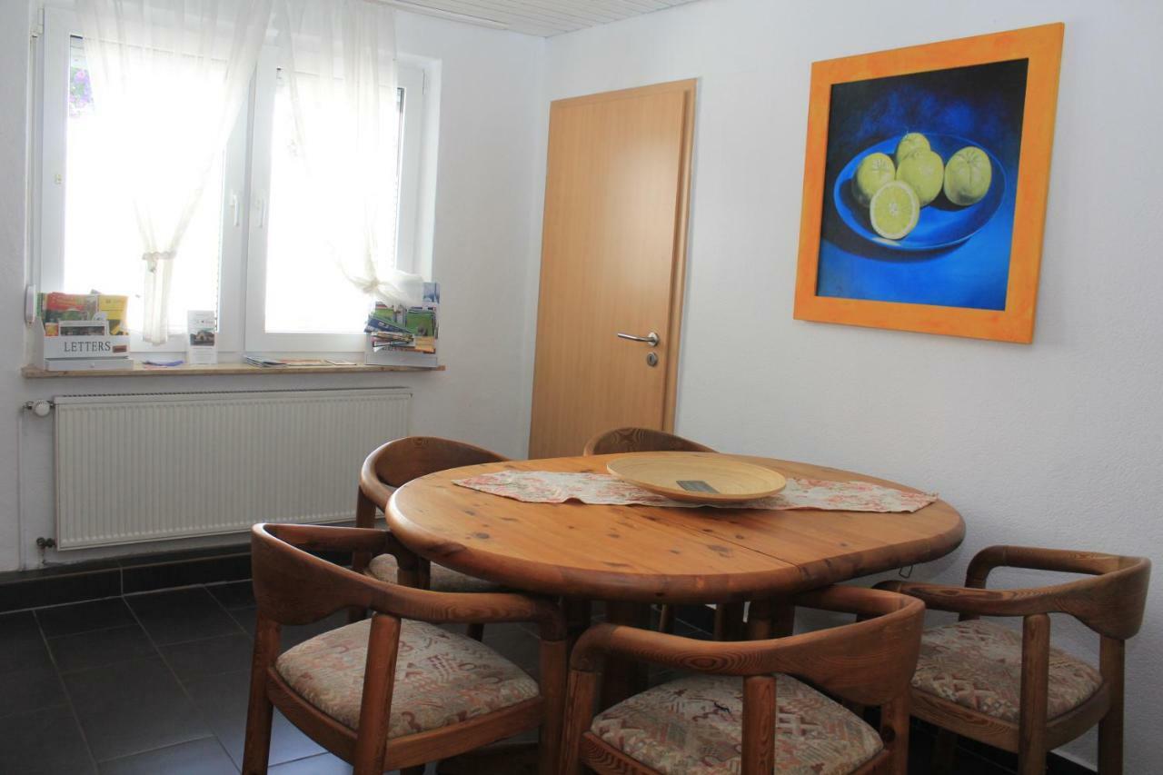 Ferienwohnung-Kiefer Hillscheid ภายนอก รูปภาพ