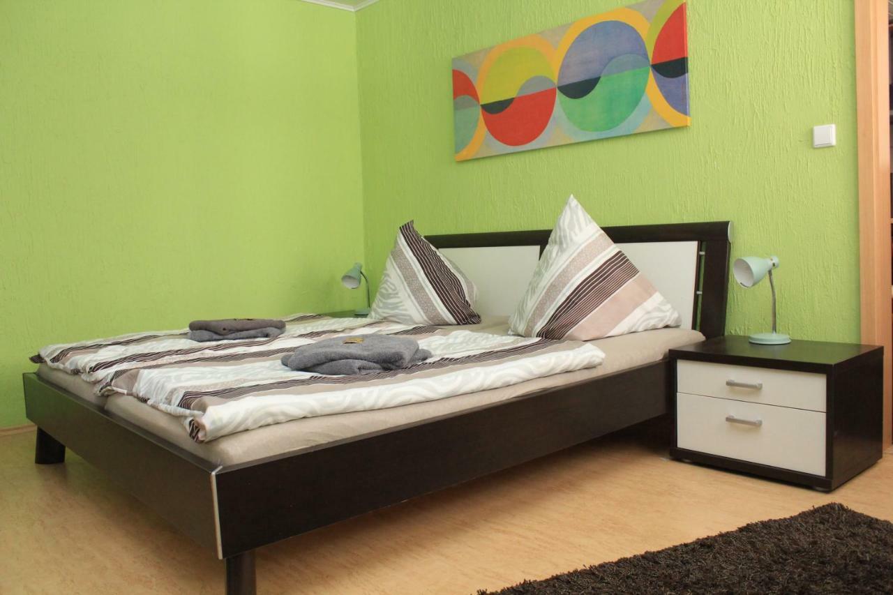 Ferienwohnung-Kiefer Hillscheid ภายนอก รูปภาพ